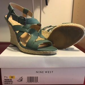 Wedge sandals
